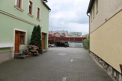 Das Gebäude in dem sich das Gasthaus befindet