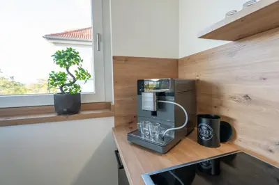 Kaffee-/Teezubehör in der Unterkunft Supreme City Dream mit Terrasse und Parkplatz - 110m²