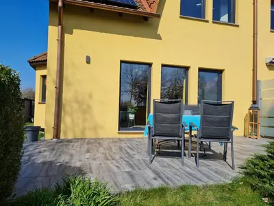 Das Gebäude in dem sich die Ferienwohnung befindet