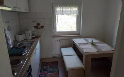 Küche/Küchenzeile in der Unterkunft Weitblick am Hankehübel