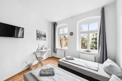 Ein Bett oder Betten in einem Zimmer der Unterkunft home2stay Apartments in Dresden Altstadt