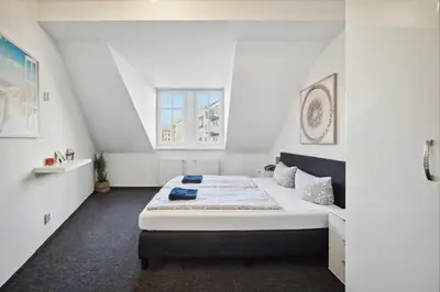 Ein Bett oder Betten in einem Zimmer der Unterkunft home2stay Apartments in Dresden Altstadt