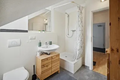 Ein Badezimmer in der Unterkunft home2stay Apartments in Dresden Altstadt