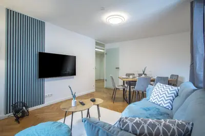TV/Unterhaltungsangebot in der Unterkunft CoView - Design Apartment - 2 Schlafzimmer - Küche - Highspeed Wlan