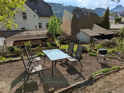 Ein allgemeiner Bergblick oder ein Berglick von der Ferienwohnung aus