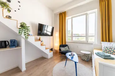 TV/Unterhaltungsangebot in der Unterkunft D52 - DAS BUSINESSAPARTMENT --- 2 Minuten vom Flughafen entfernt