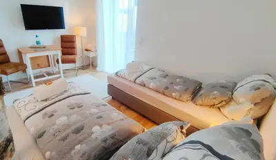 Ein Bett oder Betten in einem Zimmer der Unterkunft Traumschlösschen EG