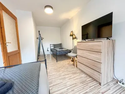TV/Unterhaltungsangebot in der Unterkunft MonteurWohnung Wilsdruff - App 1