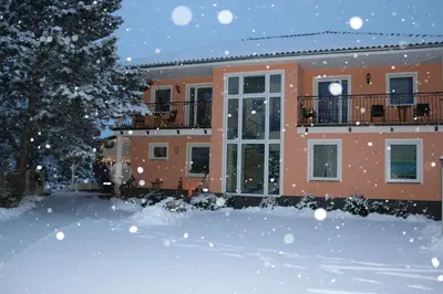 Ferienapartments Pension Elsternest im Winter