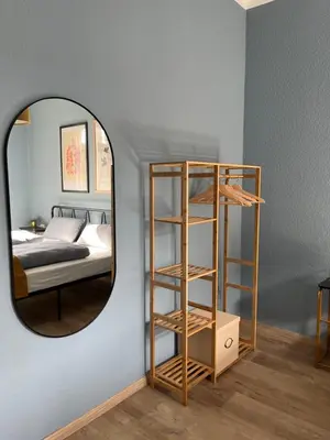 Ein Bett oder Betten in einem Zimmer der Unterkunft K2-Project - Blaues Wunder - Smarthome am Kaßberg