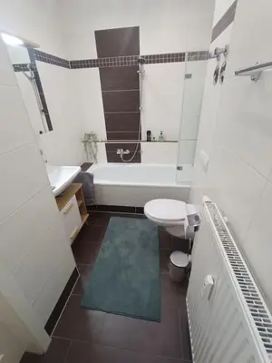 Ein Badezimmer in der Unterkunft FeWo an den Elbwiesen neben der Altstadt