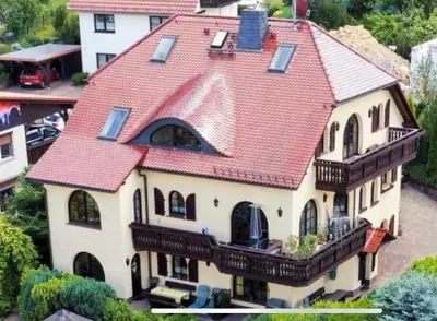 Das Gebäude in dem sich die Ferienwohnung befindet