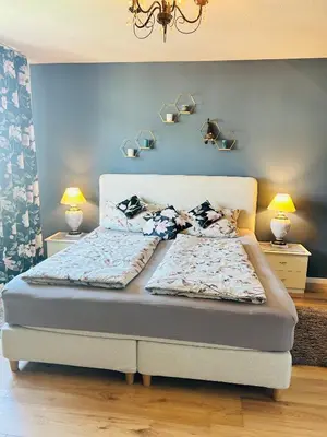 Ein Bett oder Betten in einem Zimmer der Unterkunft Best Place to Stay - Dresden