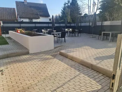 Das Gebäude in dem sich die Ferienwohnung befindet