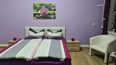 Ein Bett oder Betten in einem Zimmer der Unterkunft Fewo Kaiser Wohnung Stella