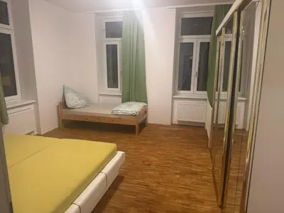 Ein Bett oder Betten in einem Zimmer der Unterkunft Stay Zentral Dresden