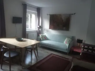 Ein Sitzbereich in der Unterkunft ELBENLAND SÄCHSISCHE SCHWEIZ II - Komfortable 2-Raum-Wohnung im Herzen der sächsischen Schweiz