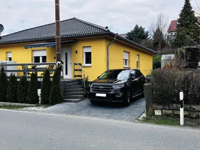 Das Gebäude in dem sich die Ferienwohnung befindet