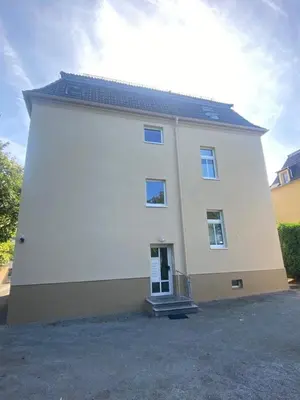 Das Gebäude in dem sich die Ferienwohnung befindet