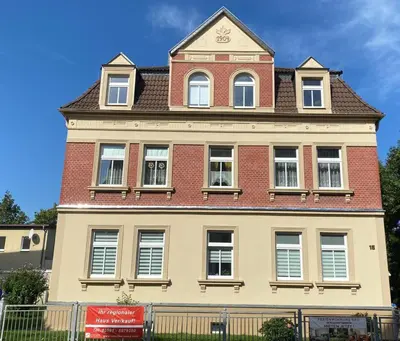 Das Gebäude in dem sich die Ferienwohnung befindet