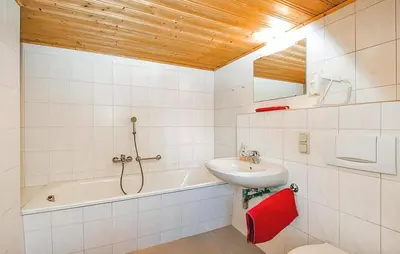 Ein Badezimmer in der Unterkunft Ferienwohnung Neuhausen