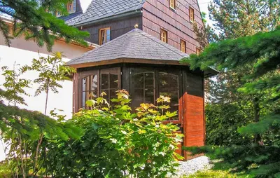 Ein Garten an der Unterkunft Ferienwohnung Neuhausen