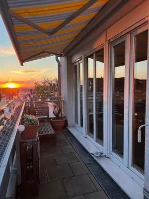 Ein Balkon oder eine Terrasse in der Unterkunft STARiVA - Terrasse über Dresden - Kaffeemachine - Netflix - Brettspiele