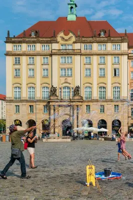 Gäste, die in der Unterkunft Star G Hotel Premium Dresden Altmarkt übernachten