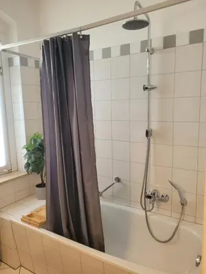 Ein Badezimmer in der Unterkunft Apartment Leuben - Stylisch - Balkon - Küche