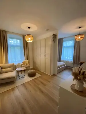 Grundriss der Unterkunft 371living, Altbau-Charme am Kaßberg, Perfekt für Workation, Urlaub oder Kurztrip, Entdecke Chemnitz, Moderne Küche, Waschmaschine, Smart TV, Schnelles WLAN, Bequemes Bett