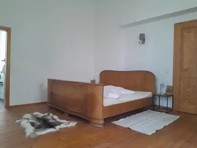 Ein Bett oder Betten in einem Zimmer der Unterkunft Residieren im barocken Herrenhaus Pannewitz
