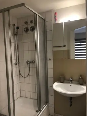 Ein Badezimmer in der Unterkunft GottwaldHaus-Freiberg-Apartment C