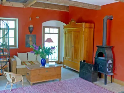 Ein Sitzbereich in der Unterkunft Villa Rosencottage by Interhome