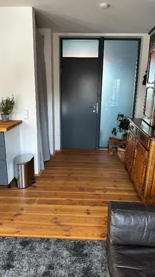 Ein Sitzbereich in der Unterkunft Ruhige-Moderne Wohnung mit Burgblick