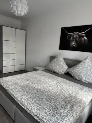 Ein Bett oder Betten in einem Zimmer der Unterkunft Zentrum 2R, WiFi, 4P, modern, ruhig