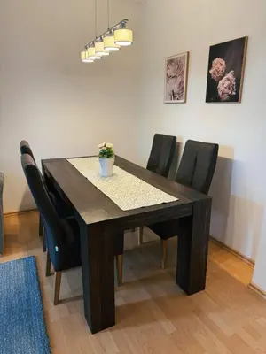 Ein Sitzbereich in der Unterkunft Zentrum 2R, WiFi, 4P, modern, ruhig