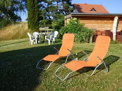 Ein Garten an der Unterkunft Ferienhaus Ilse