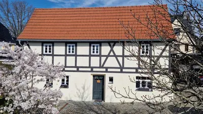 Das Gebäude in dem sich die Ferienwohnung befindet