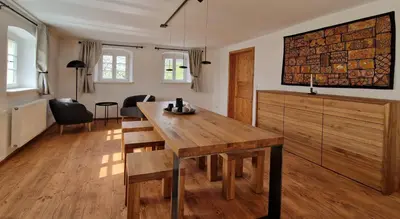 Ein Sitzbereich in der Unterkunft Winzerglück