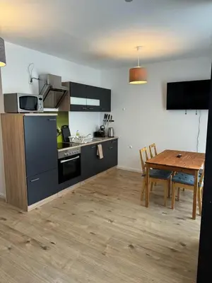 Küche/Küchenzeile in der Unterkunft Apartment, 2P, WiFi, Küche, modern, ruhig, zentral