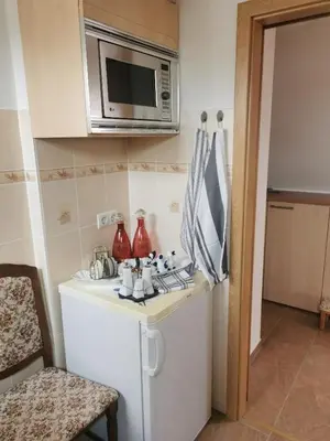 Küche/Küchenzeile in der Unterkunft Ferienwohnung Dresden-Trachenberge-Stadtblick