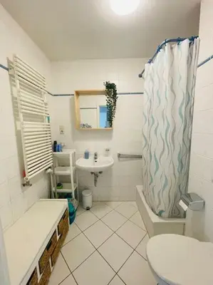 Ein Badezimmer in der Unterkunft Studio-Apartment mit Balkon