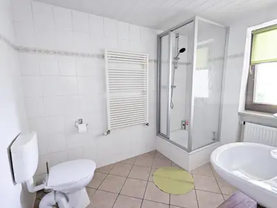 Ein Badezimmer in der Unterkunft B1 - Urlaubsmagie - Einzimmerwohnung direkt am Wanderweg