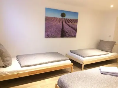 Ein Bett oder Betten in einem Zimmer der Unterkunft Cosy 3 room apartment in Dresden Neustadt