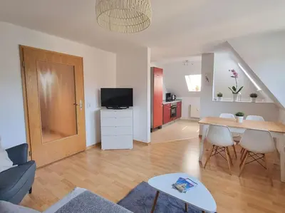 TV/Unterhaltungsangebot in der Unterkunft 2 room apt at It-district Neustadt & free parking