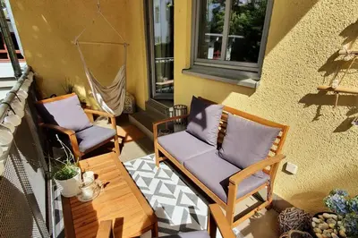 Ein Sitzbereich in der Unterkunft Two room Apartment in Dresden Neustadt with balcony