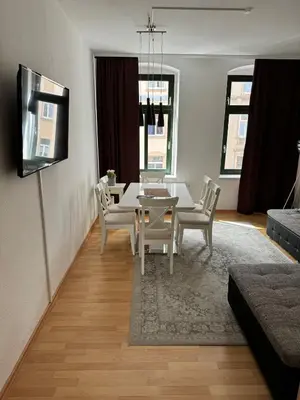 TV/Unterhaltungsangebot in der Unterkunft Zentrum, 3Zi, 5P, WiFi, Balkon, ruhig
