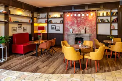 Ein Sitzbereich in der Unterkunft Weltemühle Hotel by Miri's Dresden