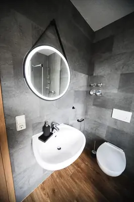 Ein Badezimmer in der Unterkunft Ferienwohnung in Lengefeld