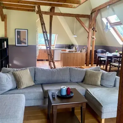 Dachgeschossloft mit Aussicht ins Erzgebirge